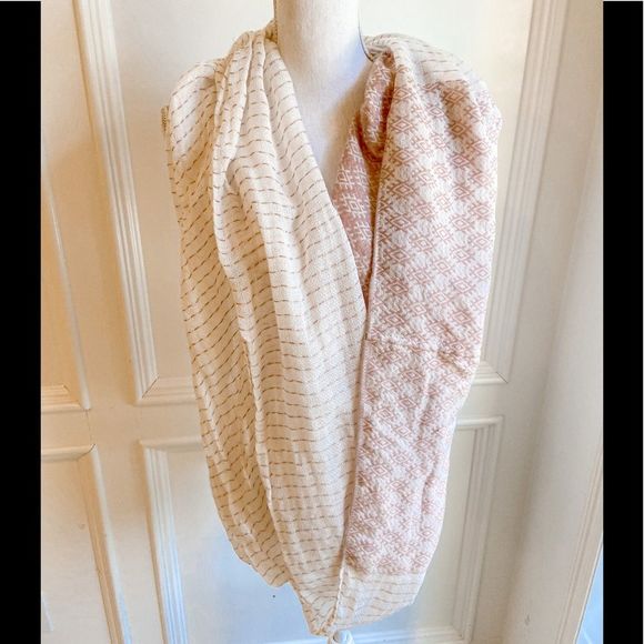 Nordstrom Rack Infinity Scarf - Picture 2 of 3